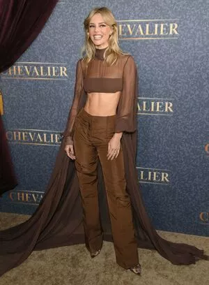 Samara Weaving / samara_weaving / samweaving nude photo #0260