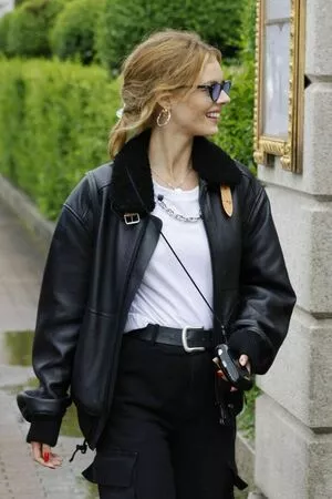 Samara Weaving / samara_weaving / samweaving nude photo #0294