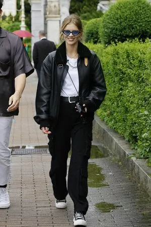 Samara Weaving / samara_weaving / samweaving nude photo #0295