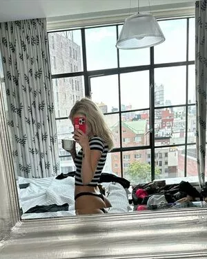 Samara Weaving / samara_weaving / samweaving nude photo #0311