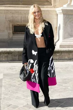 Samara Weaving / samara_weaving / samweaving nude photo #0325