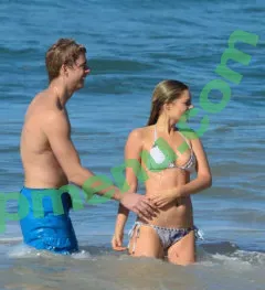 Samara Weaving nude photo #0023 (samara_weaving / samweaving)