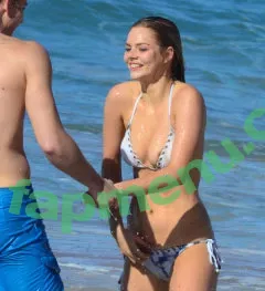 Samara Weaving nude photo #0029 (samara_weaving / samweaving)