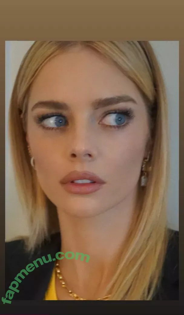 Samara Weaving nude photo #0242 (samara_weaving / samweaving)