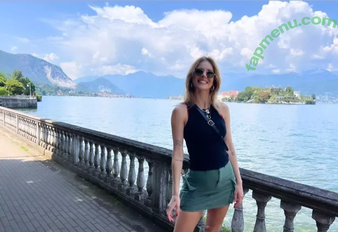 Samara Weaving nude photo #0300 (samara_weaving / samweaving)