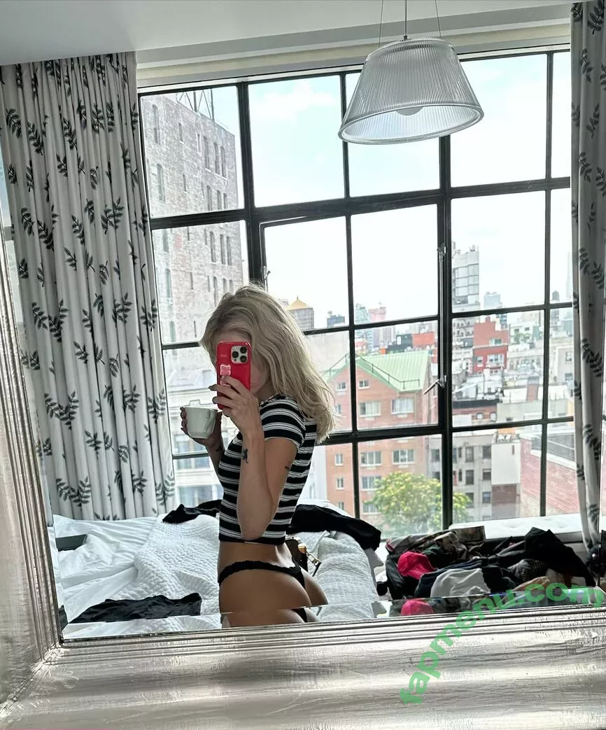 Samara Weaving nude photo #0311 (samara_weaving / samweaving)