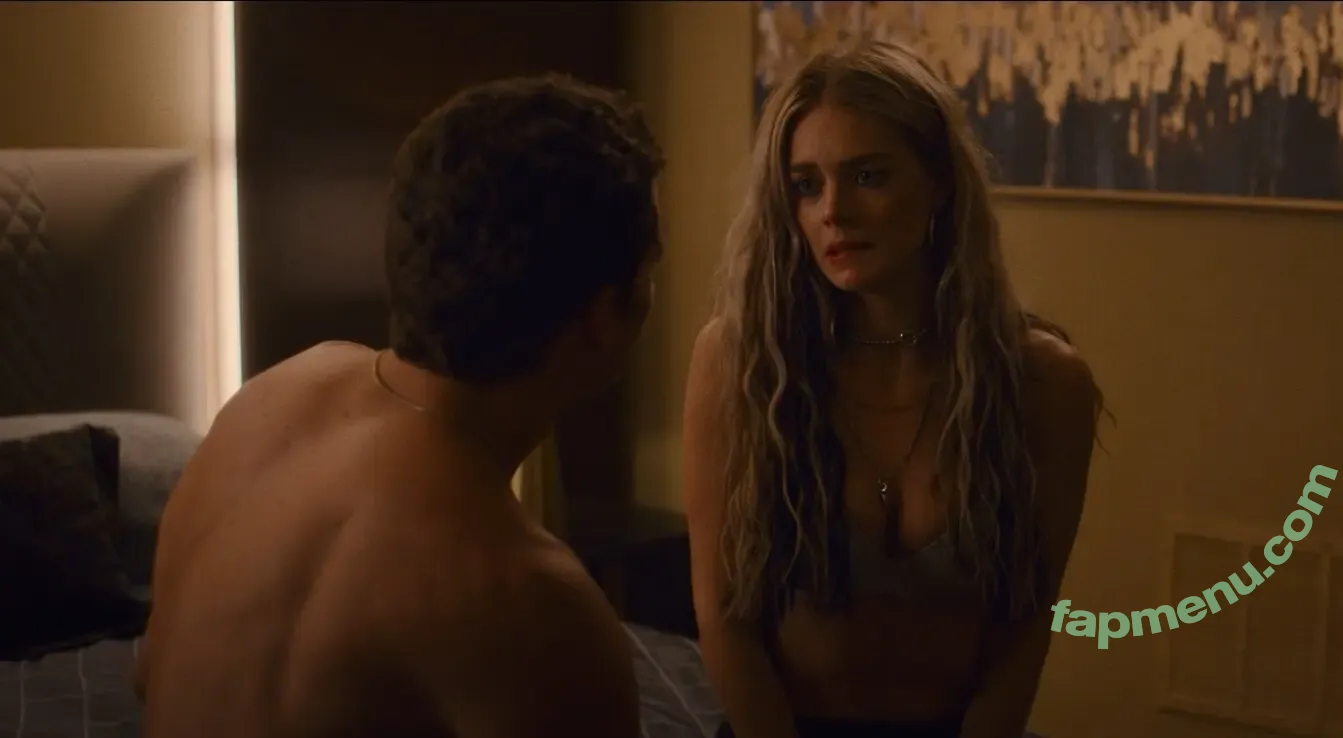 Samara Weaving nude photo #1136 (samara_weaving / samweaving)