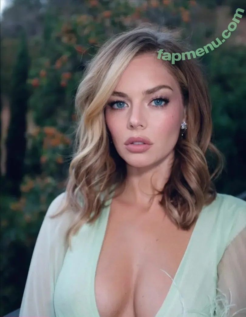 Samara Weaving nude photo #1174 (samara_weaving / samweaving)