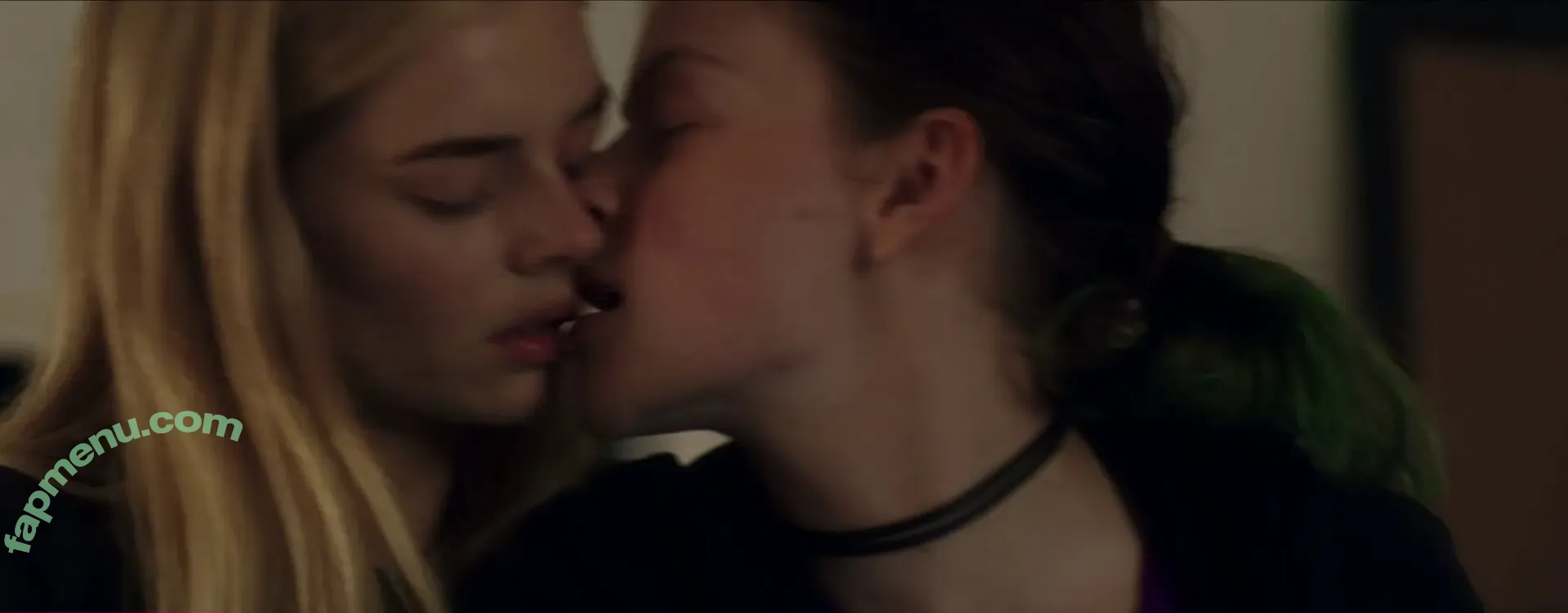 Samara Weaving nude photo #1216 (samara_weaving / samweaving)