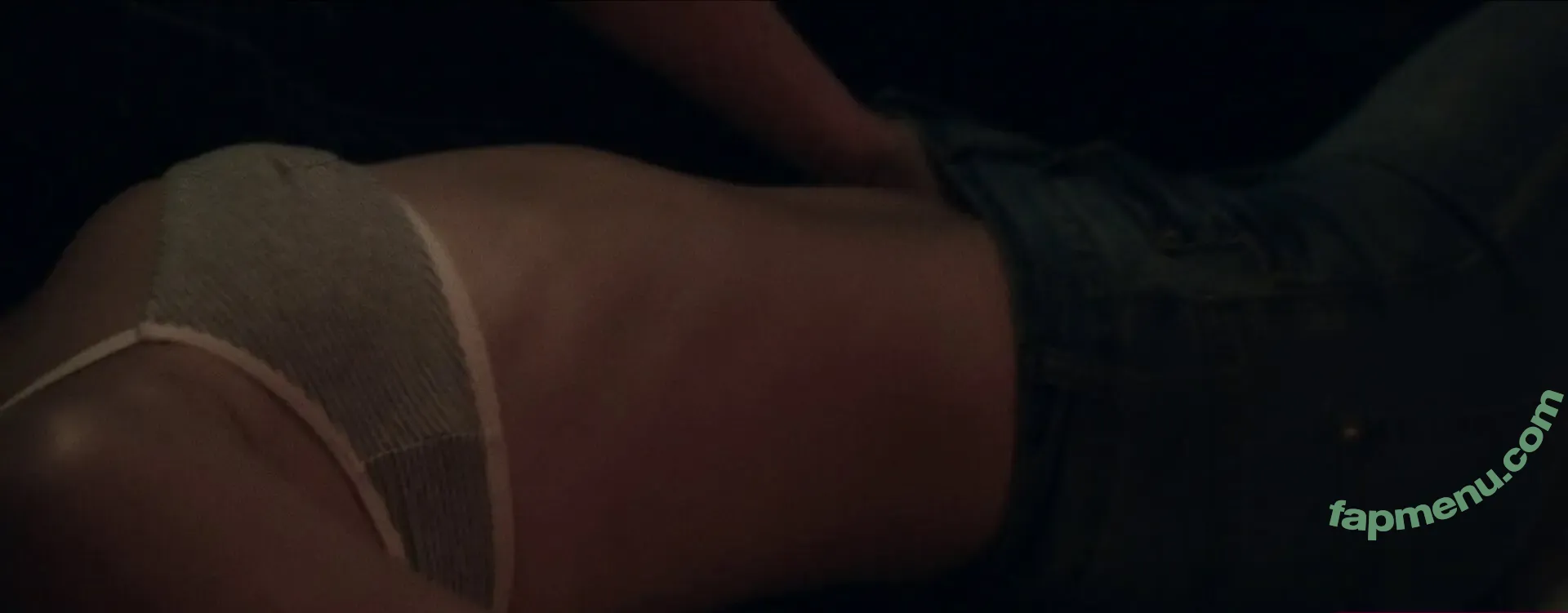 Samara Weaving nude photo #1220 (samara_weaving / samweaving)