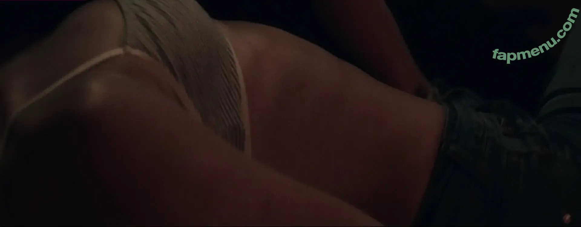 Samara Weaving nude photo #1224 (samara_weaving / samweaving)