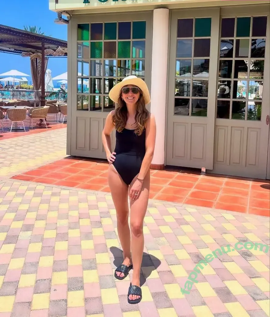 Samia Ghadie nude photo #0037 (Longchambon / samia_longchambon)