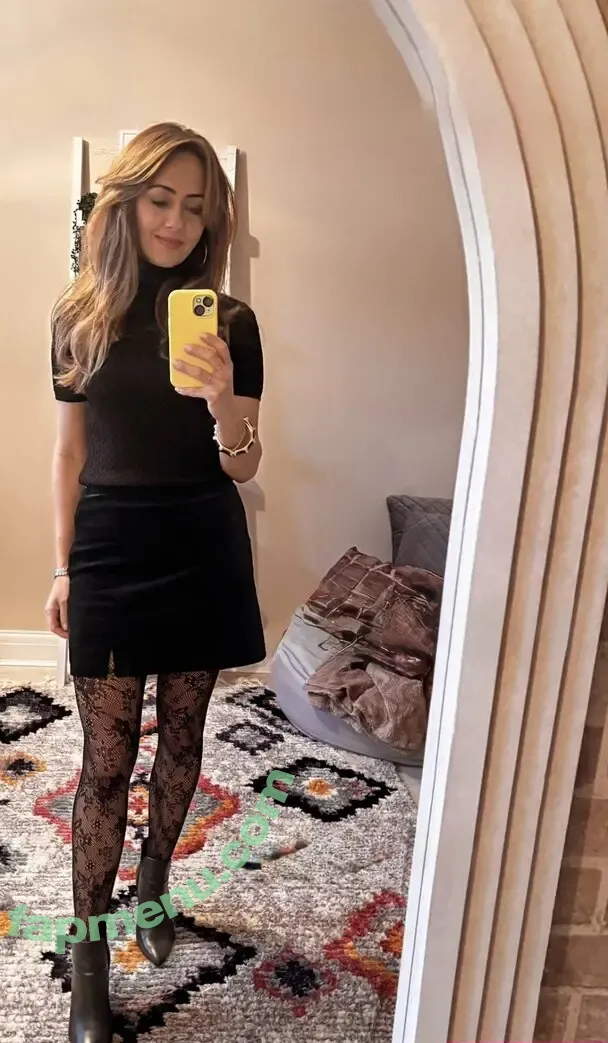 Samia Ghadie nude photo #0085 (Longchambon / samia_longchambon)