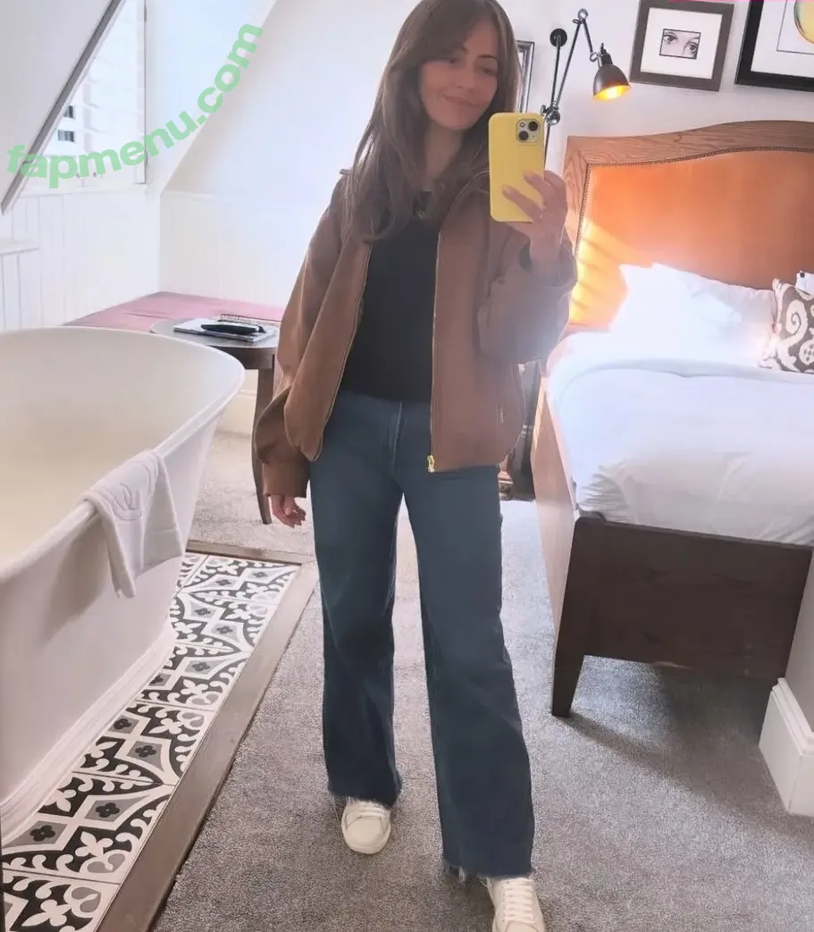 Samia Ghadie nude photo #0098 (Longchambon / samia_longchambon)