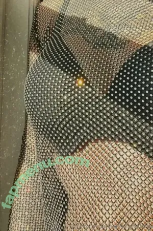 samikatesfans / sami nude photo #0034