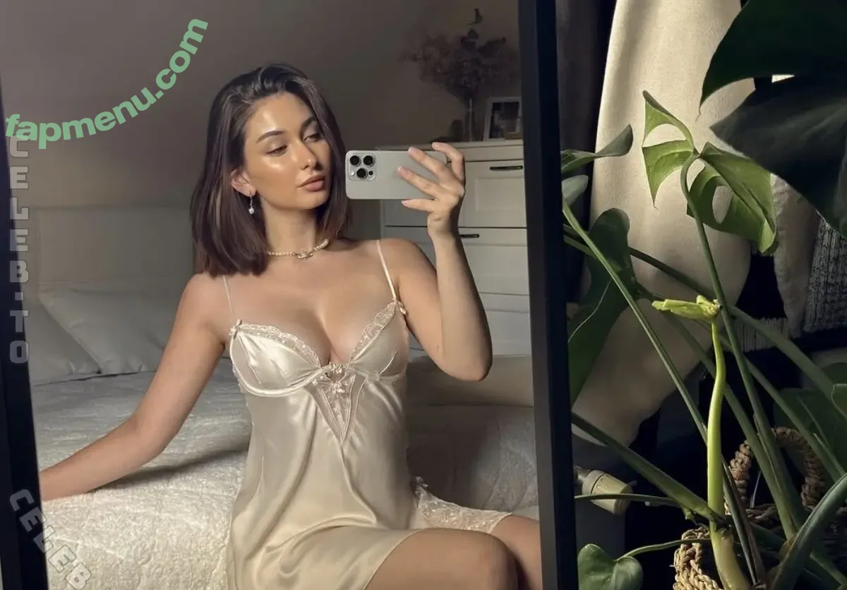 Samira Lotte nude photo #0131 (samiralotte / samirasalem)