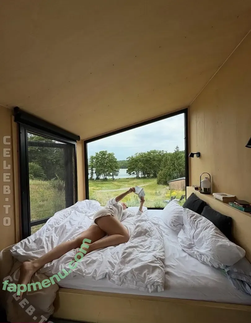 _.samjio nude photo #0369 (_.samijo)