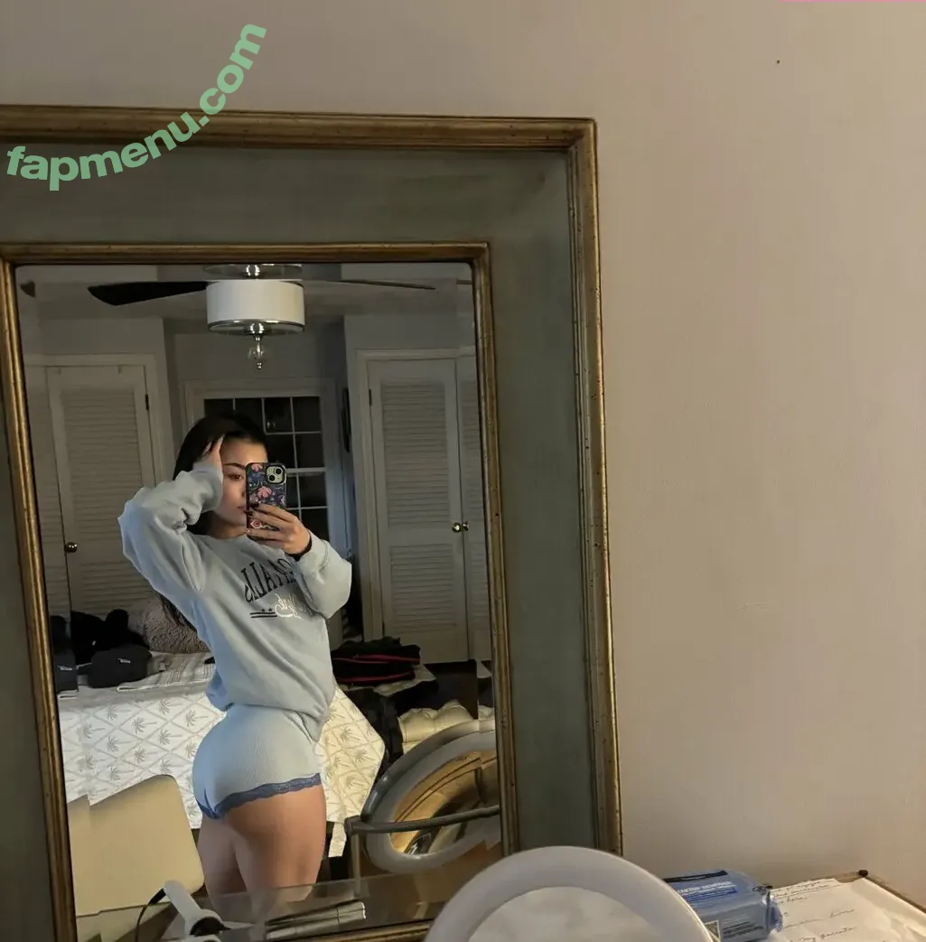 Sammajammaz nude photo #0113 (Sukismom / _samma_jamma / samma_ftw)