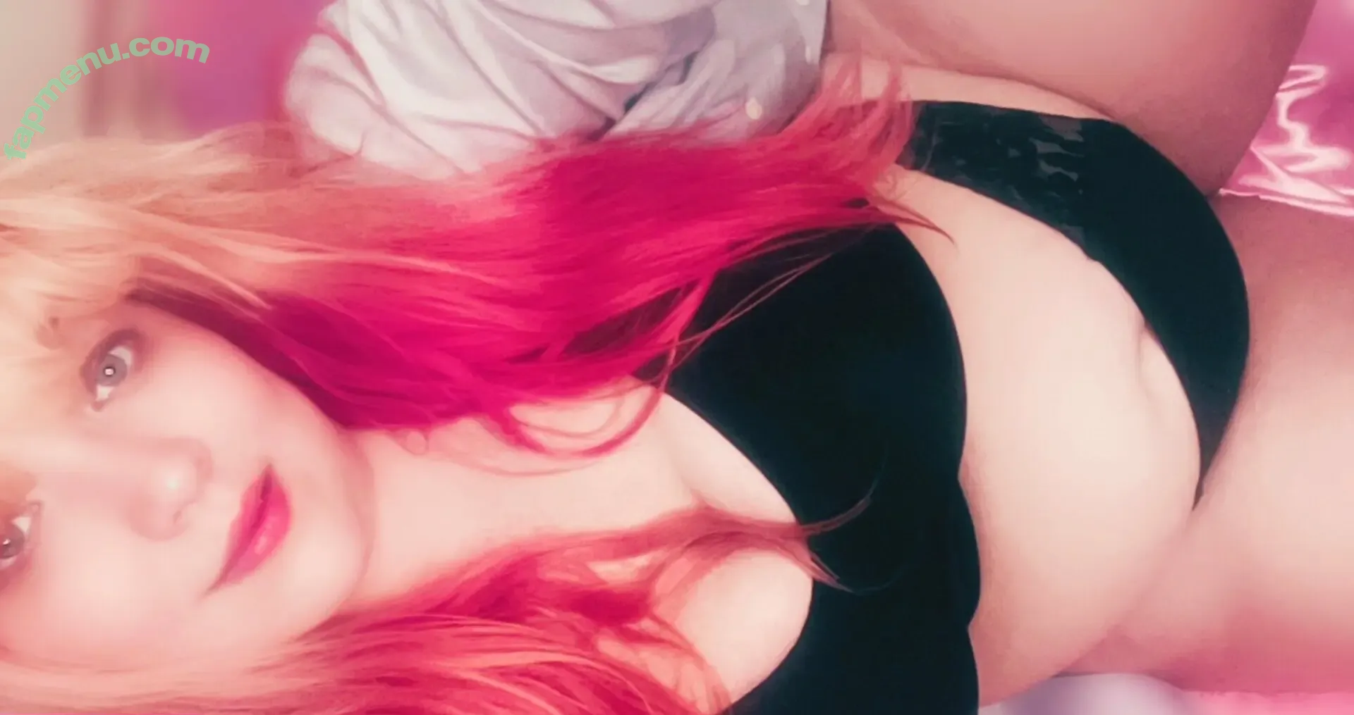 sammberries nude photo #0027 (sammberriesxox)