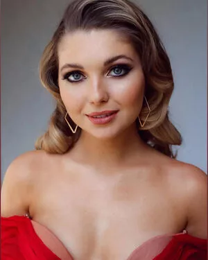 Sammi Hanratty / sammihanratty nude photo #0048