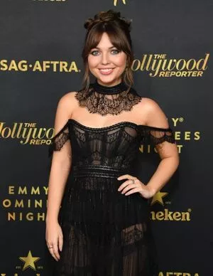 Sammi Hanratty / sammihanratty nude photo #0107