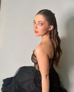 Sammi Hanratty / sammihanratty nude photo #0202