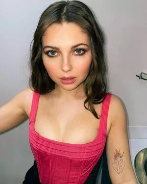 Sammi Hanratty / sammihanratty nude photo #0241