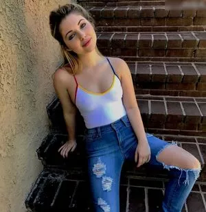 Sammi Hanratty / sammihanratty nude photo #0366