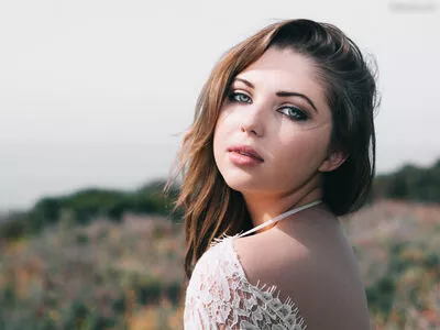 Sammi Hanratty / sammihanratty nude photo #0391