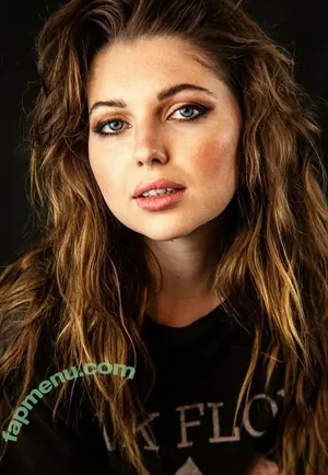 Sammi Hanratty / sammihanratty nude photo #0531