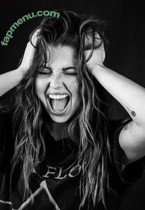 Sammi Hanratty / sammihanratty nude photo #0595