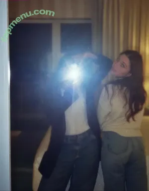 Sammi Hanratty / sammihanratty nude photo #0615