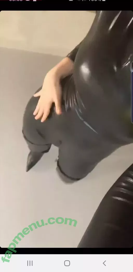 Sammi Hanratty nude photo #0133 (sammihanratty)