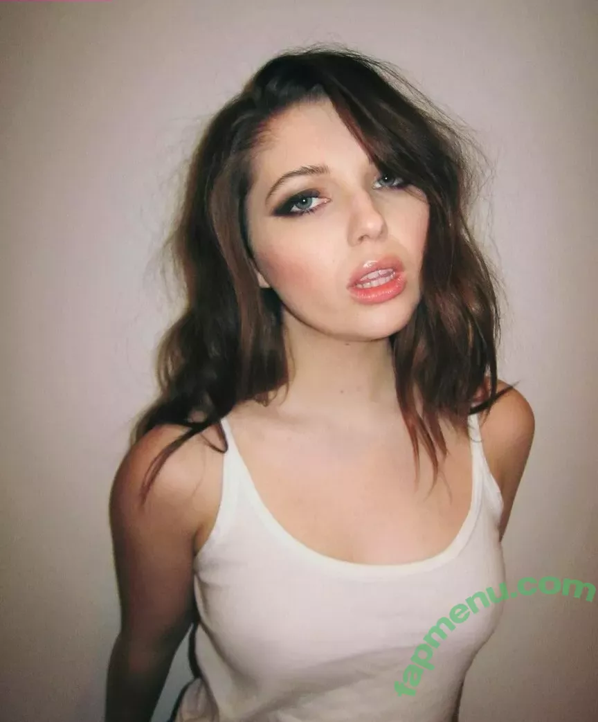 Sammi Hanratty nude photo #0154 (sammihanratty)