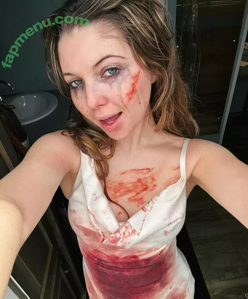 Sammi Hanratty nude photo #0437 (sammihanratty)