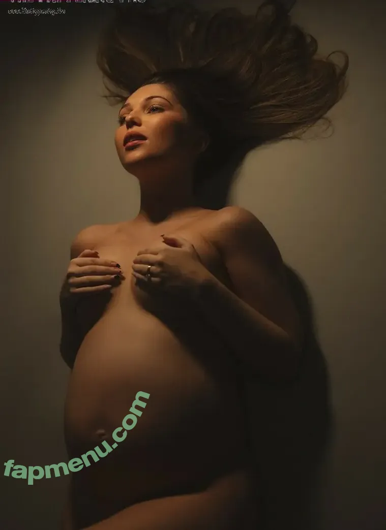 Sammi Hanratty nude photo #0486 (sammihanratty)