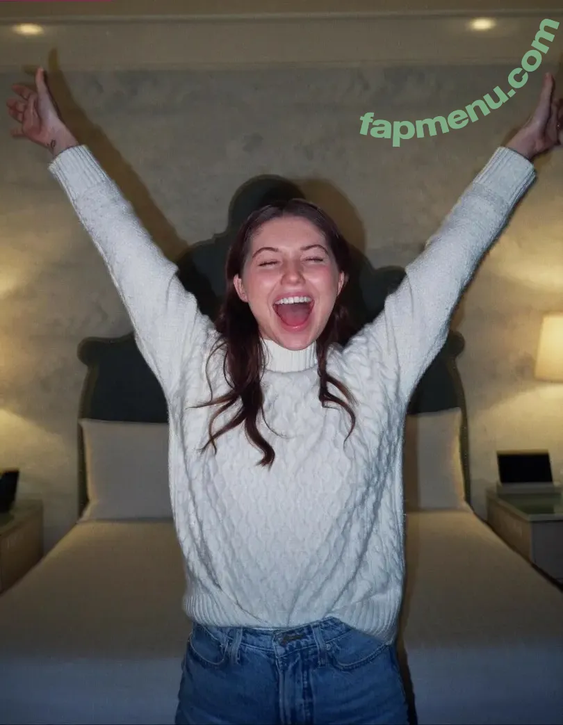 Sammi Hanratty nude photo #0616 (sammihanratty)