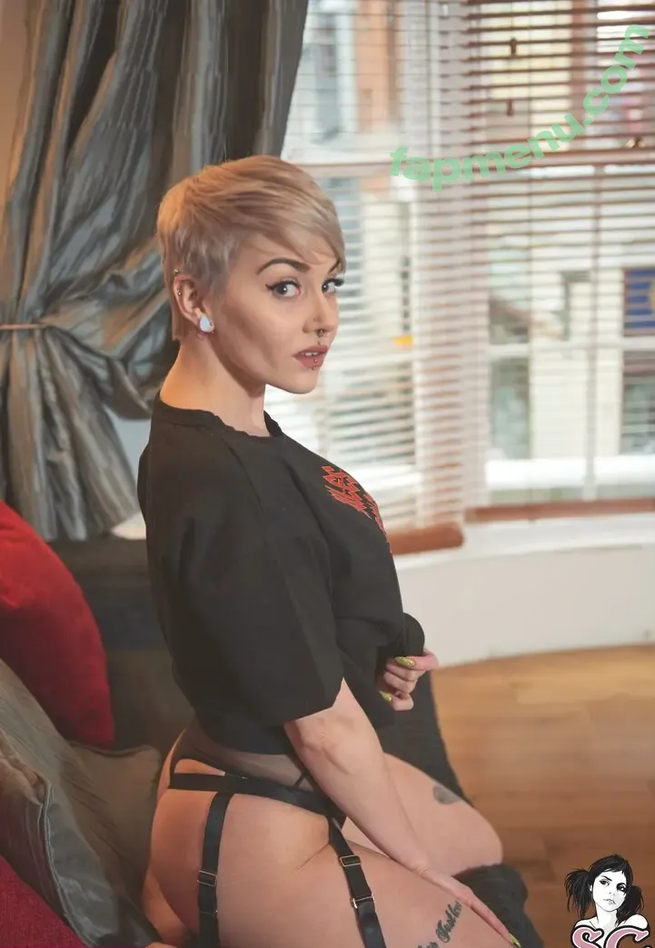 Sammiii Suicide nude photo #0593 (franken_h00ker / sammi-starfish)