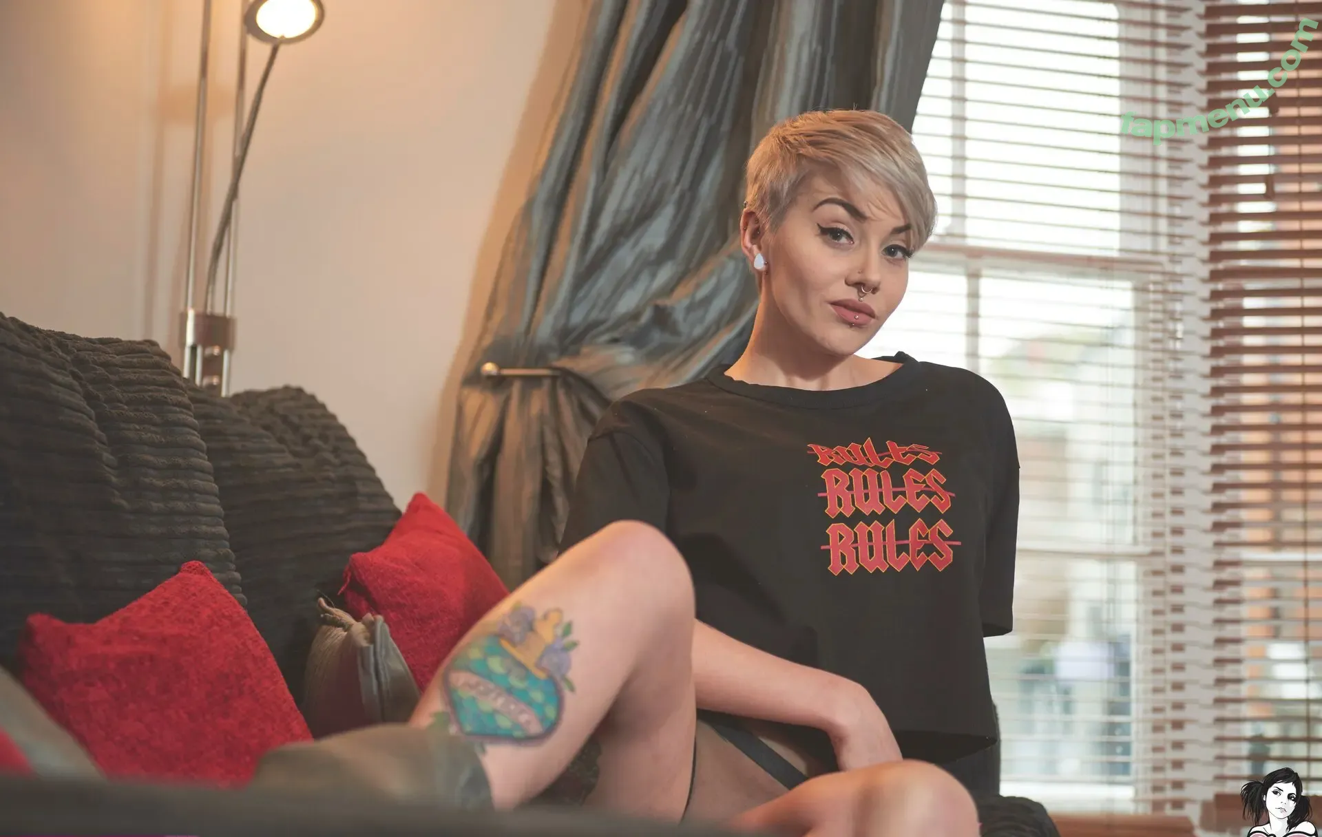 Sammiii Suicide nude photo #0594 (franken_h00ker / sammi-starfish)