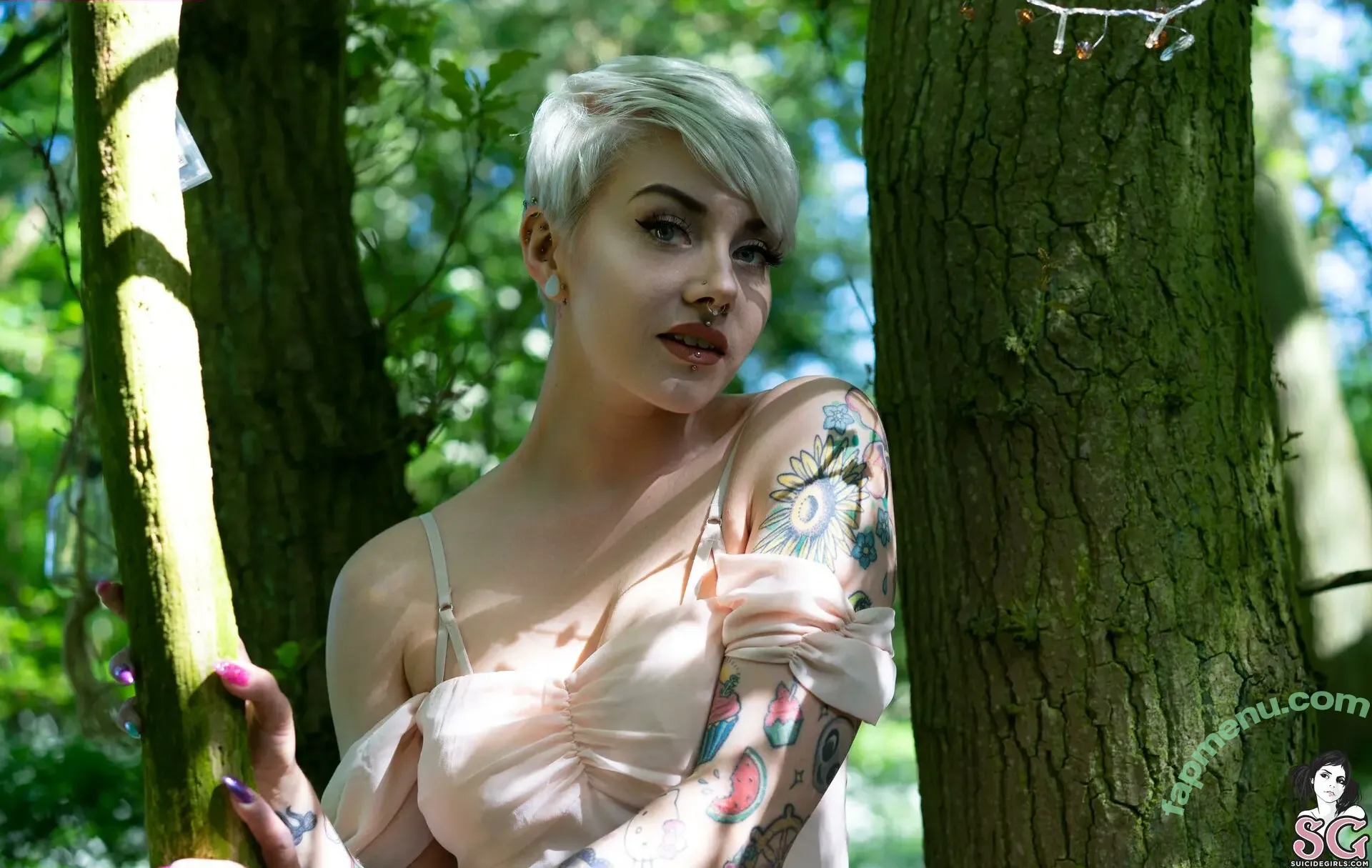 Sammiii Suicide nude photo #0623 (franken_h00ker / sammi-starfish)