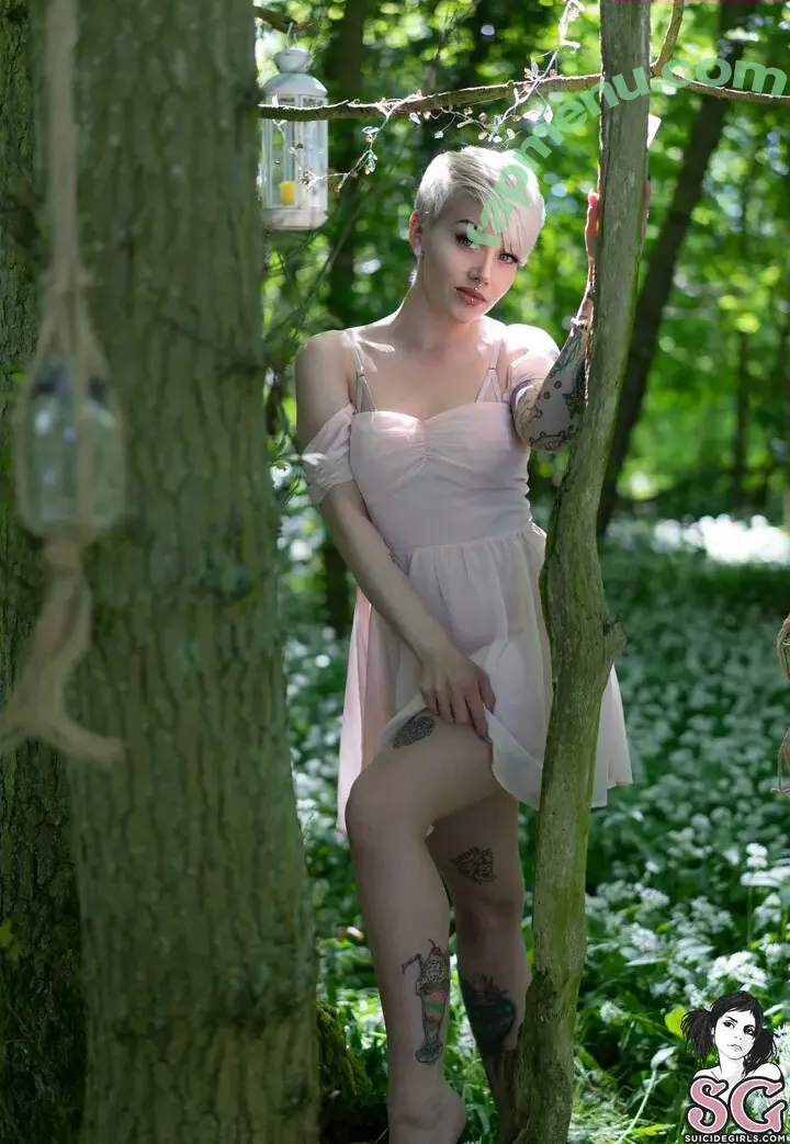 Sammiii Suicide nude photo #0627 (franken_h00ker / sammi-starfish)