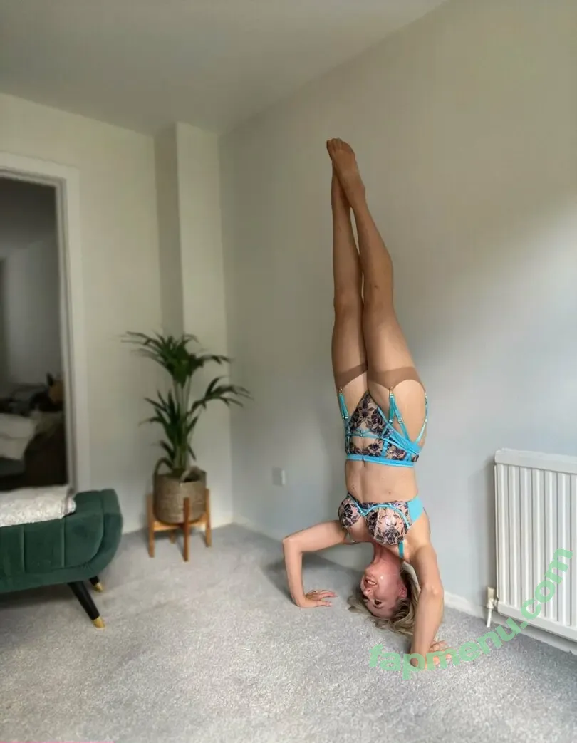 sammitye nude photo #0029 (sammitye)