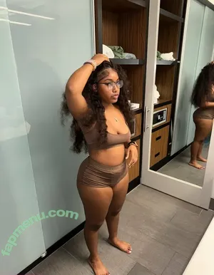  nude photo #0005
