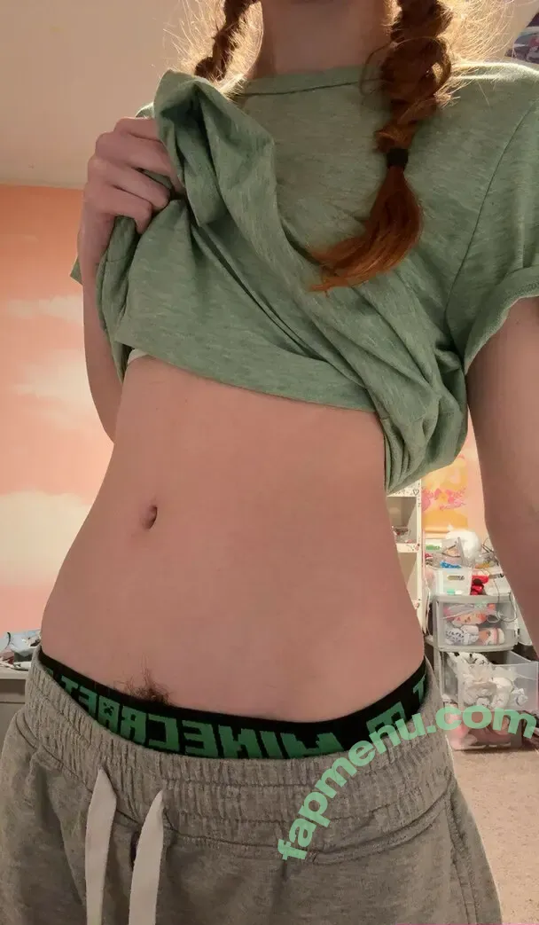 Sammynoodlesoup nude photo #0489 (thegoldengoddes / user)