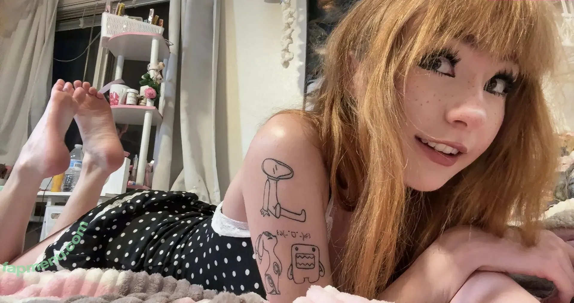 Sammynoodlesoup nude photo #0554 (thegoldengoddes / user)