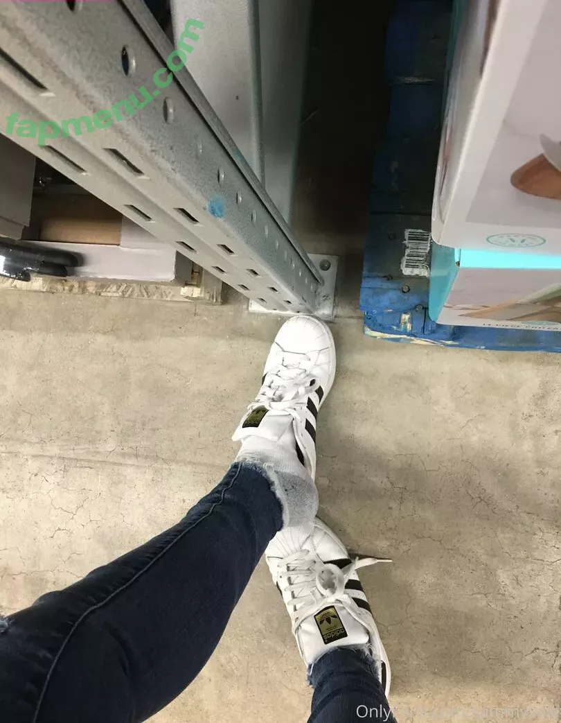 sammysole nude photo #0025 (sockittohim_)