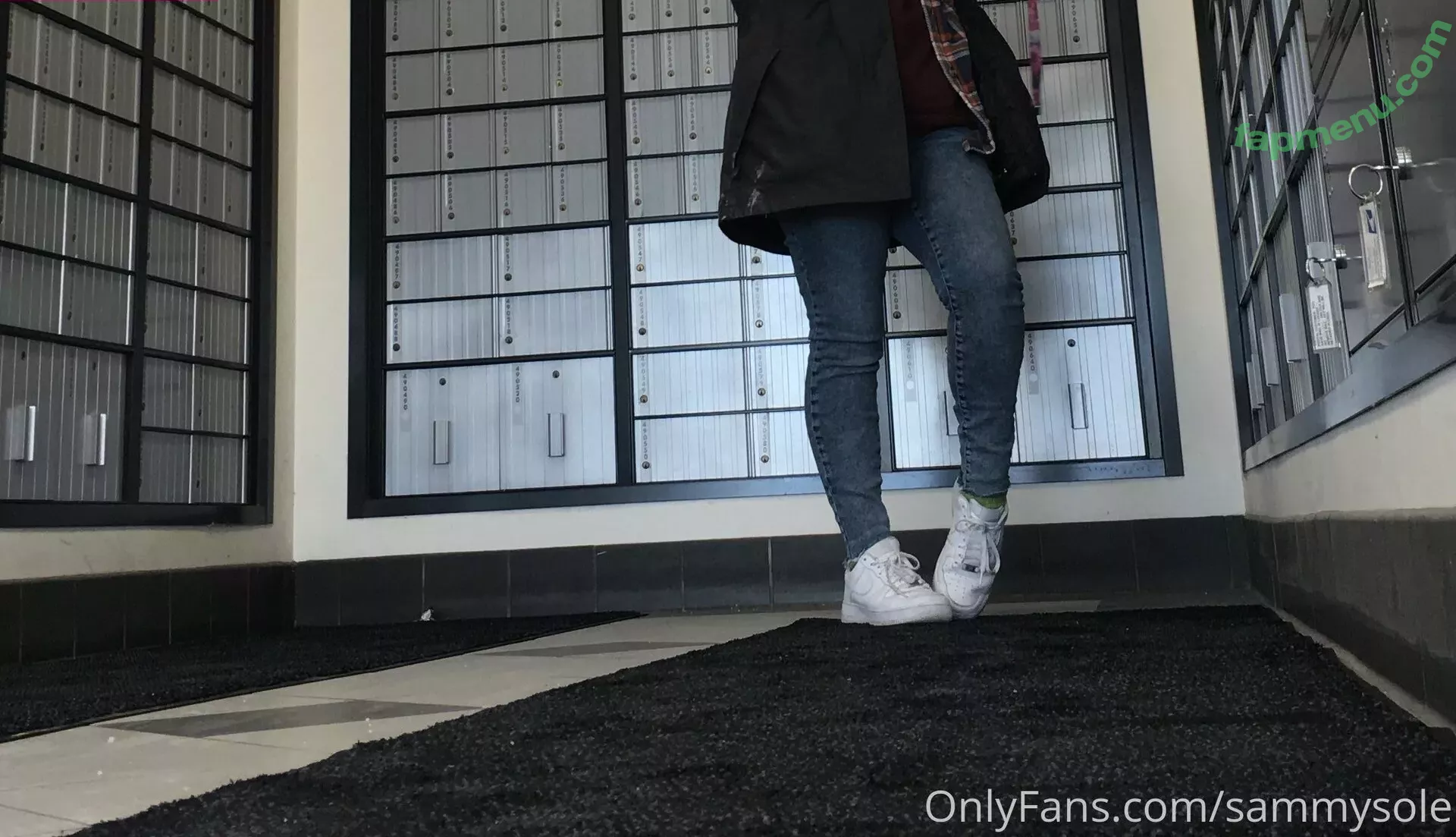 sammysole nude photo #0063 (sockittohim_)