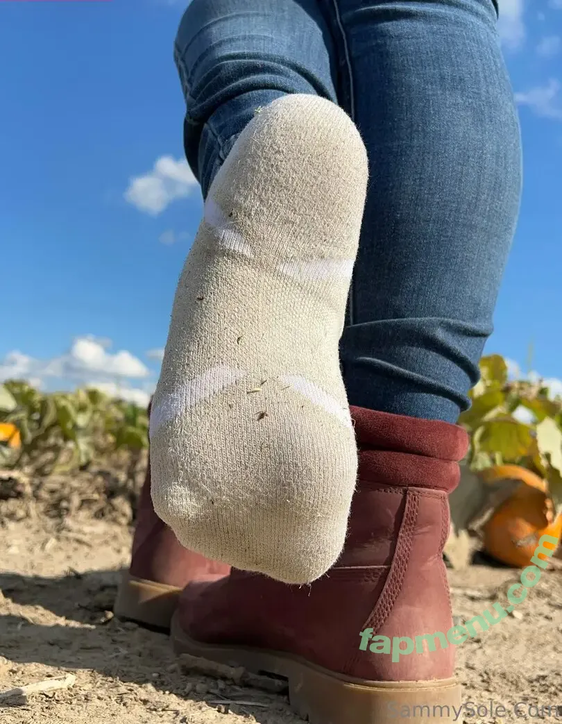 sammysole nude photo #0301 (sockittohim_)