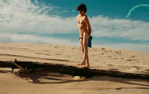  nude photo #0007