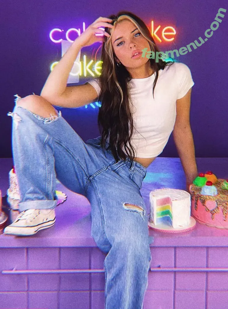 Samwitch nude photo #0083 (biancasotelo14 / samwitchttv)